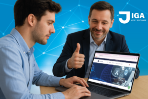 Usuario de Jiga y cliente viendo una web